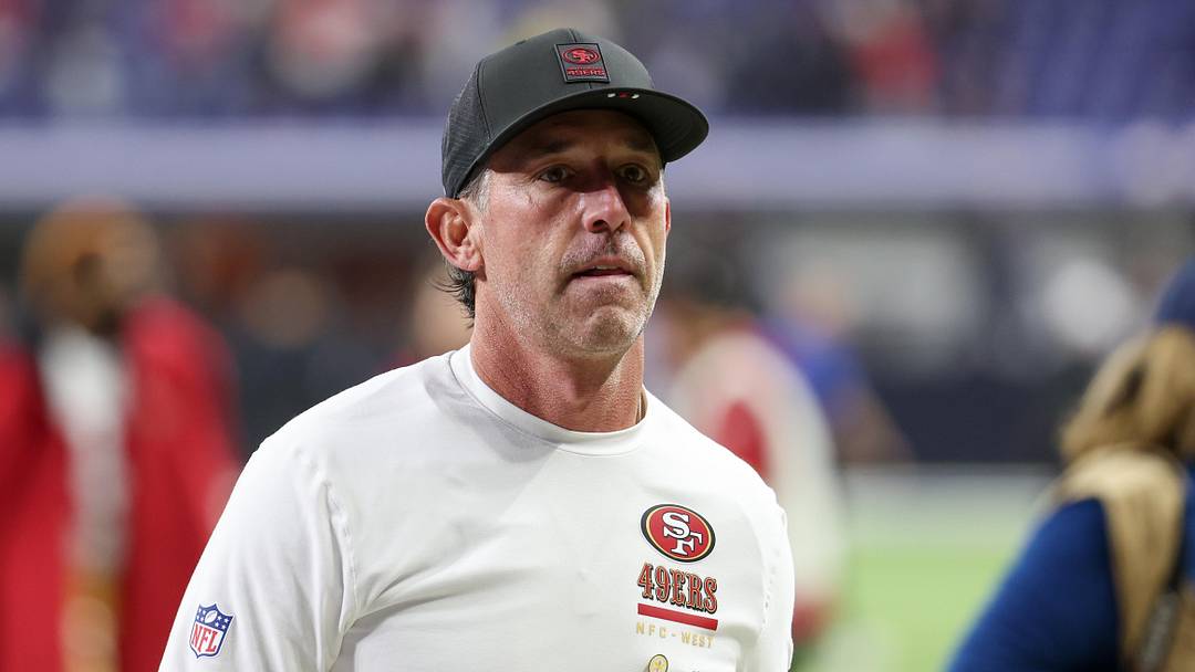 Dec 22, 2025; Indianapolis, Indiana, USA; San Francisco 49ers head coach Kyle Shanahan leaves the field after the game against the Indianapolis Colts at Lucas Oil Stadium. Mandatory Credit: Trevor Ruszkowski-Imagn Images