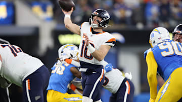 Denver Broncos v Los Angeles Chargers