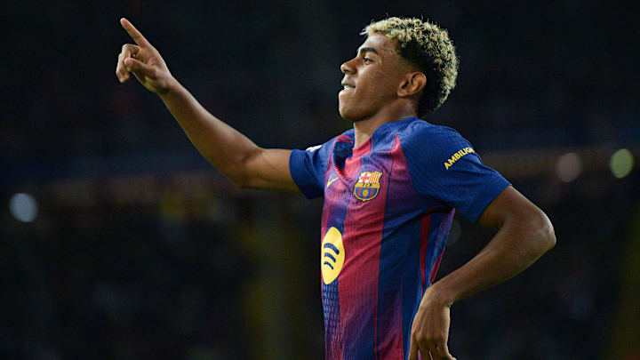 Lamine Yamal - FC Barcelone Lamine Yamal - FC Barcelone