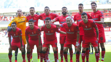 Toluca players prior to a match.