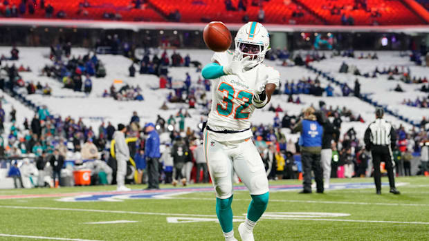 Oregon DB Verone McKinley II