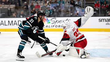 Carolina Hurricanes v San Jose Sharks
