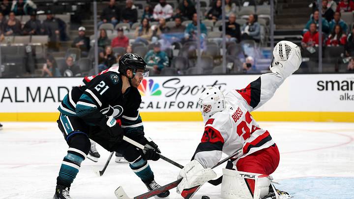 Carolina Hurricanes v San Jose Sharks