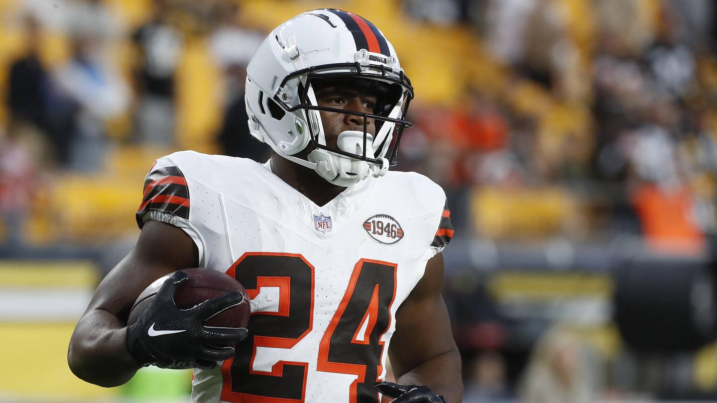 Potential Nick Chubb Successor Now Up for Grabs - Vimarsana News