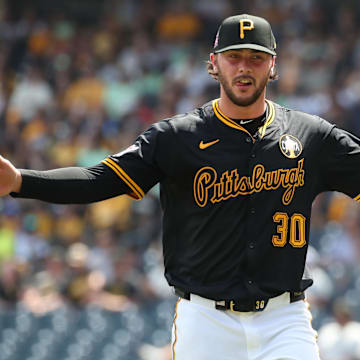 Paul Skenes and the Pirates are home favorites against the Reds on Thursday.