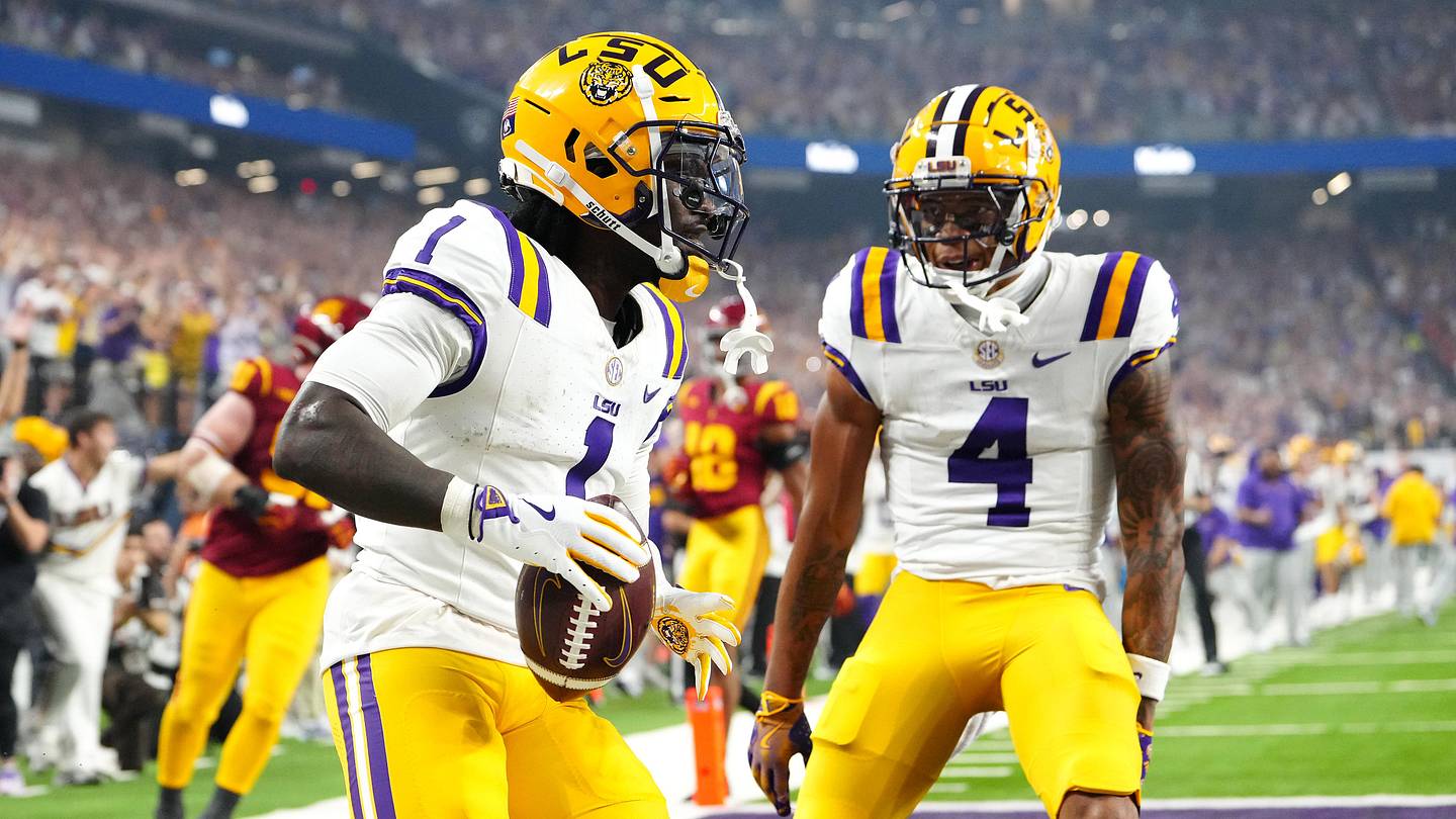 LSU Tigers vs. Ole Miss Football: What the Experts Believe Will Happen in Week 7