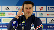 RC Strasbourg v Paris Saint-Germain - Ligue 1