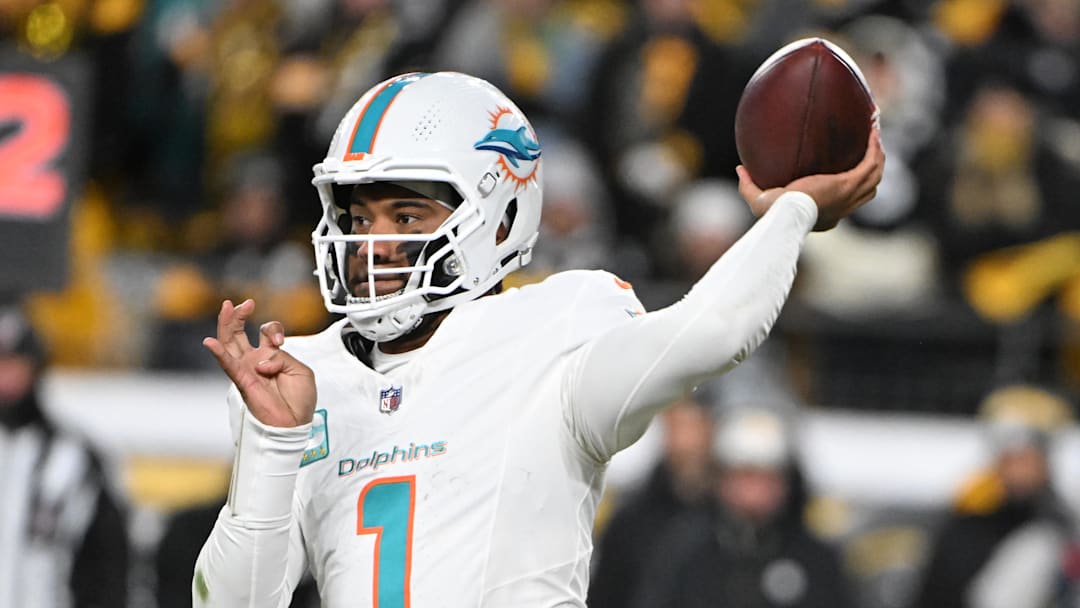 Atlanta Falcons quarterback Tua Tagovailoa Atlanta Falcons quarterback Tua Tagovailoa