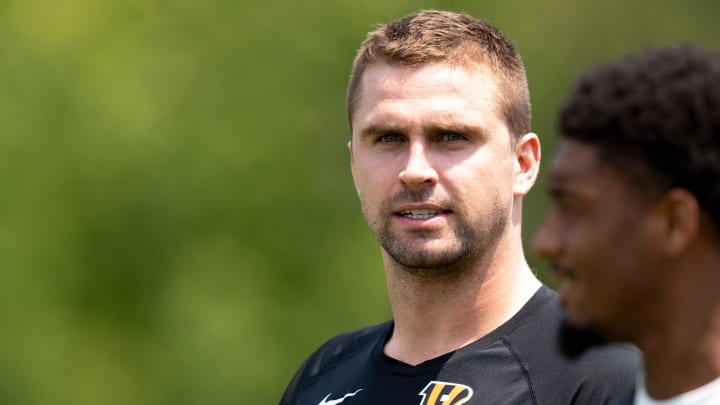 Cincinnati Bengals defensive end Sam Hubbard (94) stands dressed out during Cincinnati Bengals training camp in Cincinnati on Friday, July 26, 2024.