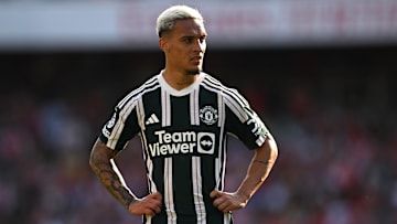 Antony está próximo de fechar acordo com Betis