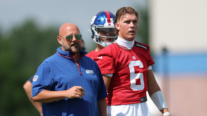 It sounds like the Giants are considering starting Jaxson Dart at quarterback this coming weekend.