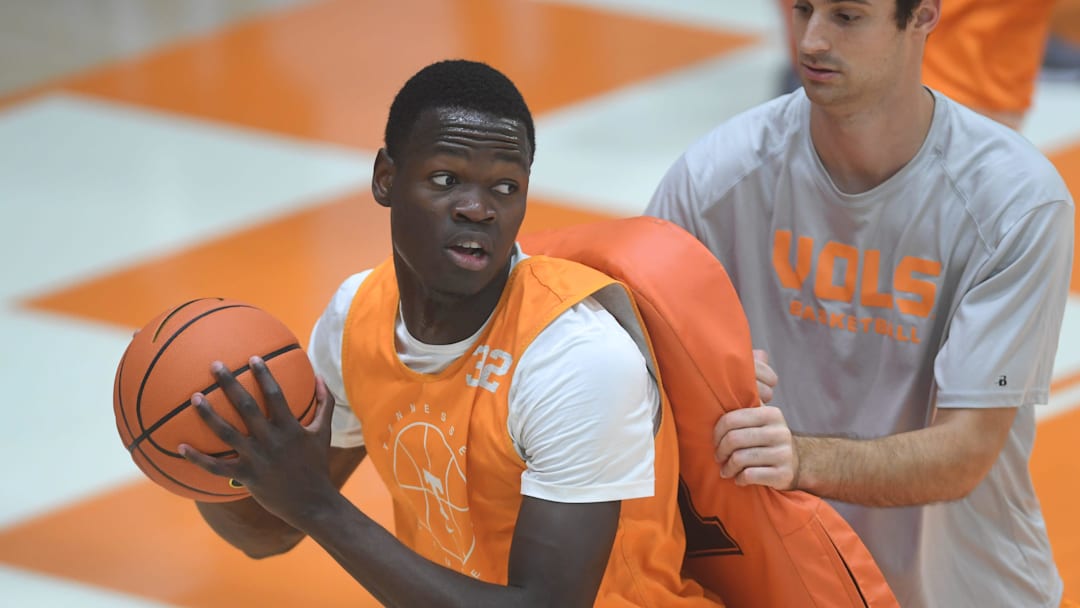 St. John's basketball transfer Handje Tamba (32) looks to pass during a Tennessee basketball practice in Pratt Pavilion