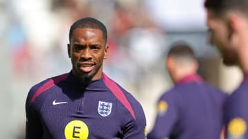Manchester United disebut mempertimbangkan Ivan Toney, Jonathan David, dan Joshua Zirkzee untuk memperkuat posisi penyerang tengah.