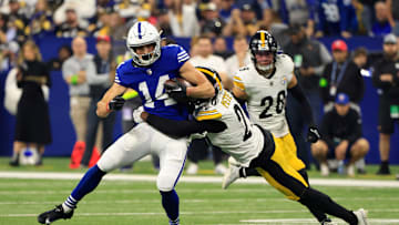 Pittsburgh Steelers v Indianapolis Colts