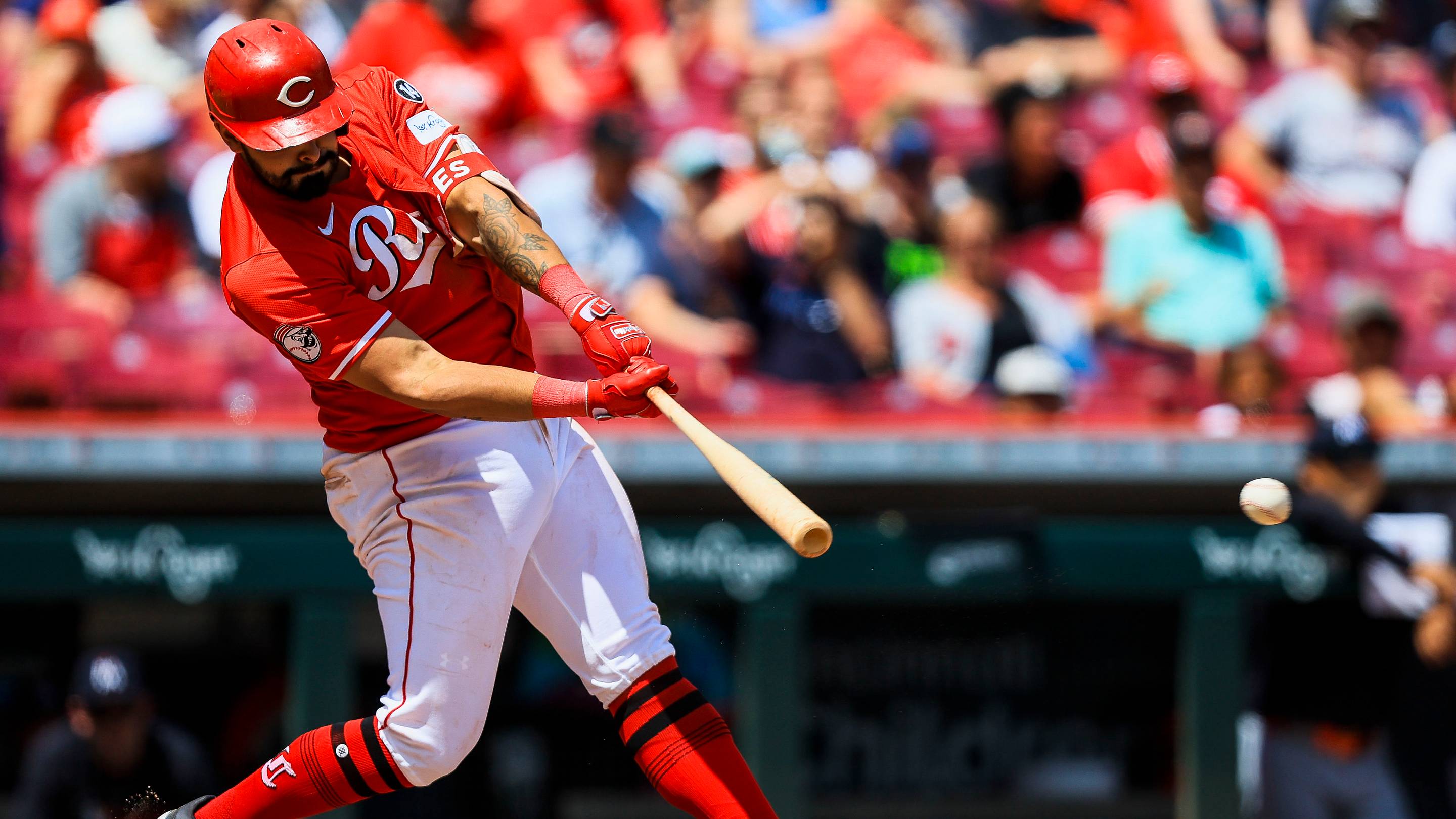 Questionable Cincinnati Reds Decision Looks Worse After Former Hitter Finds Success Elsewhere
