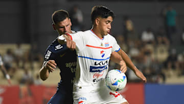 Nacional-PAR e Alianza Lima empataram no jogo de ida