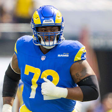 October 15, 2023; Inglewood, California, USA; Los Angeles Rams guard Tremayne Anchrum Jr. (72) before the game against the Arizona Cardinals at SoFi Stadium. Mandatory Credit: Kyle Terada-Imagn Images