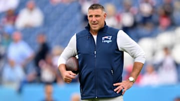 New England Patriots head coach Mike Vrabel