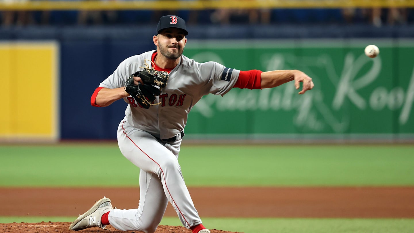 Yankees Adjust Bullpen with Carrasco Waivers, Cruz Return