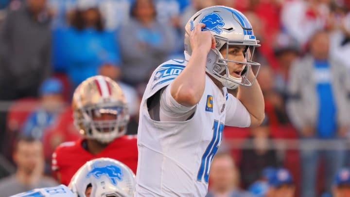 Detroit Lions quarterback Jared Goff (16).