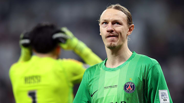 Matvey Safonov et le PSG sont dans l'actualité foot du jour Matvey Safonov et le PSG sont dans l'actualité foot du jour