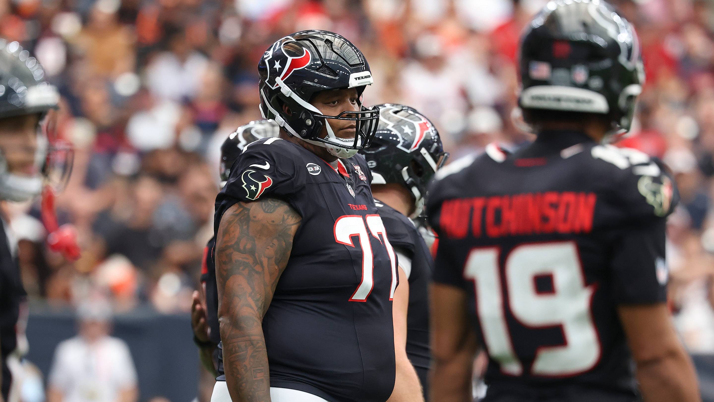 Two Texans offensive linemen are under major pressure against the Colts