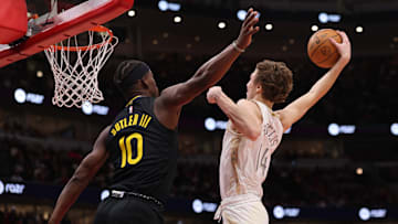Golden State Warriors v Chicago Bulls