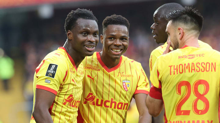 Le RC Lens est toujours premier de Ligue 1.