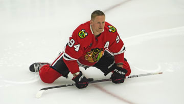 Nov 5, 2023; Chicago, Illinois, USA; Ex-Chicago Blackhawks right wing Corey Perry (94)