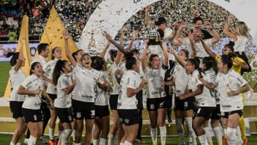 Palmeiras vai à final da Libertadores feminina e aguarda