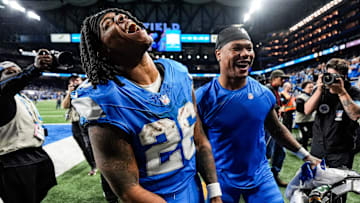 Detroit Lions running back Jahmyr Gibbs (26) and running back David Montgomery (5) 