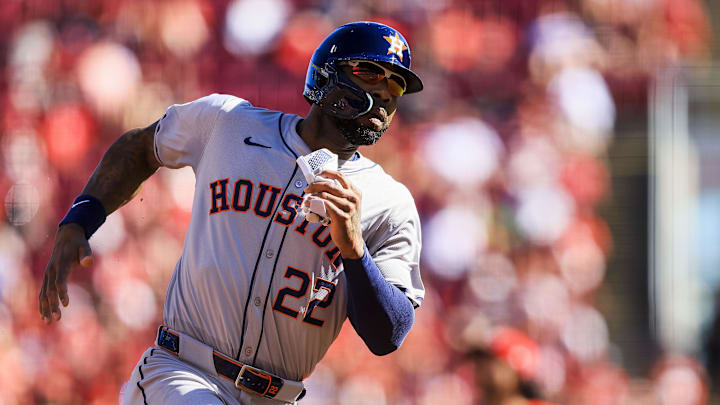 Sep 2, 2024; Cincinnati, Ohio, USA; Houston Astros outfielder Jason Heyward (22) runs to third on a double hit by outfielder Chas McCormick (not pictured) in the third inning against the Cincinnati Reds at Great American Ball Park. 