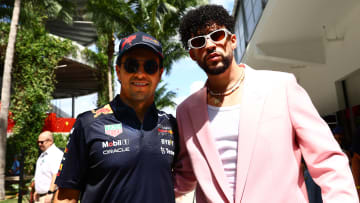 "Checo" Pérez compartió con Bad Bunny en el GP de Miami