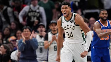 New York Knicks v Milwaukee Bucks