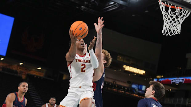 USC's Isaiah Elohim, 2, shoots against Saint Mary's College during the 2024 Acrisure Mens Invitational in Palm Desert, California