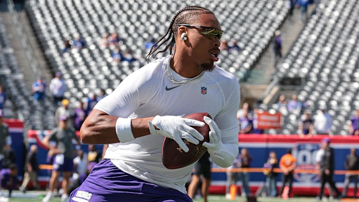 Sep 8, 2024; East Rutherford, New Jersey, USA; Minnesota Vikings wide receiver Justin Jefferson (18) warms up before the game against the New York Giants at MetLife Stadium.