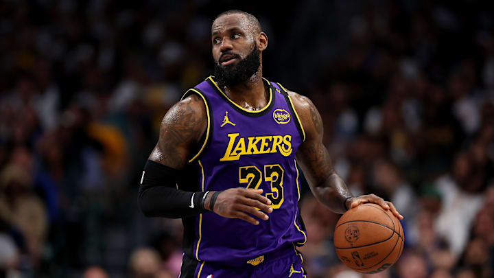 Los Angeles Lakers v Dallas Mavericks
