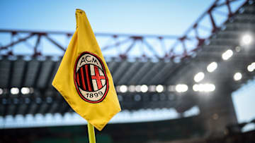 Logo Milan