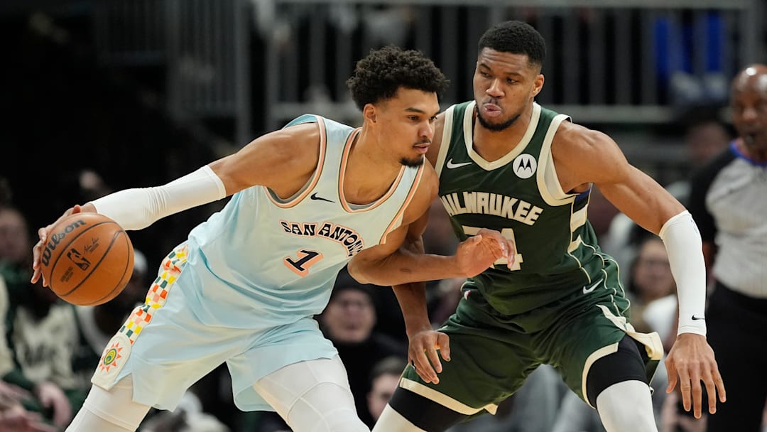 San Antonio Spurs v Milwaukee Bucks