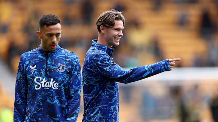 Wolverhampton Wanderers v Everton - Premier League