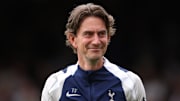 Nouveau match amical pour Thomas Frank et Tottenham. 