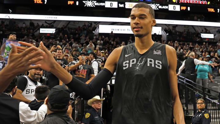 San Antonio Spurs Silver & Black Scrimmage