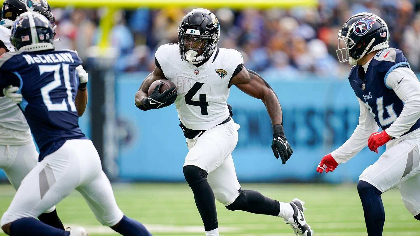 Travis Etienne and RB room among the Jaguars' biggest strengths in 2024 - Vimarsana News