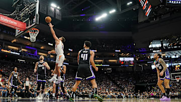 Phoenix Suns v Sacramento Kings