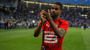 Lorenz Assignon wechselt zum VfB Stuttgart