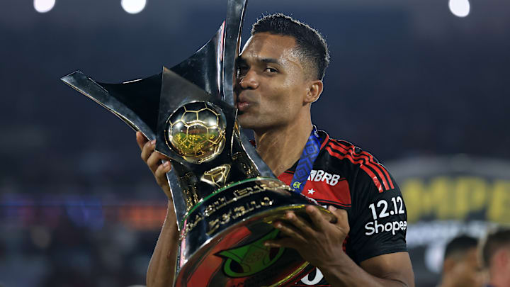 Flamengo, de Alex Sandro, conquistou o Brasileirão 2025 Flamengo, de Alex Sandro, conquistou o Brasileirão 2025