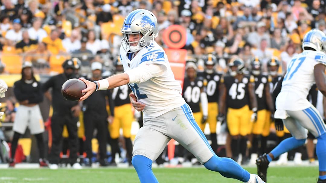 Aug 28, 2022; Pittsburgh, Pennsylvania, USA; Detroit Lions quarterback Tim Boyle (12) hands off the ball during the third quarter against the Pittsburgh Steelers at Acrisure Stadium. The Steelers won 19-9. Mandatory Credit: Philip G. Pavely-Imagn Images Aug 28, 2022; Pittsburgh, Pennsylvania, USA; Detroit Lions quarterback Tim Boyle (12) hands off the ball during the third quarter against the Pittsburgh Steelers at Acrisure Stadium. The Steelers won 19-9. Mandatory Credit: Philip G. Pavely-Imagn Images