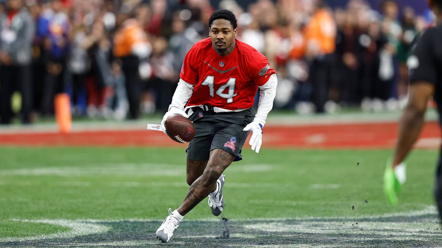 So What's Going on With the Bills and Stefon Diggs? - Vimarsana News