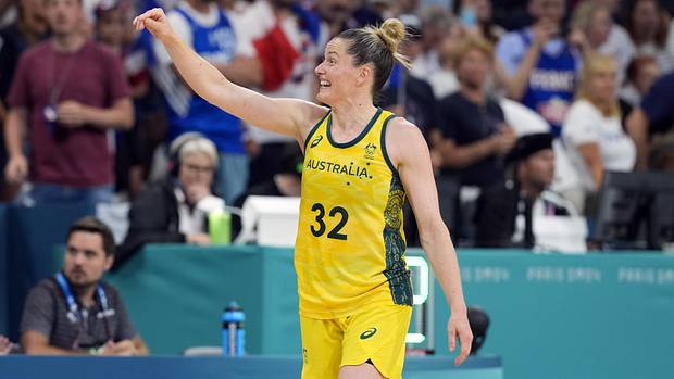 Whitcom Pullman Mercury's Whitcomb Helps Australia In Impressive Run