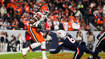 Cleveland Browns v Denver Broncos